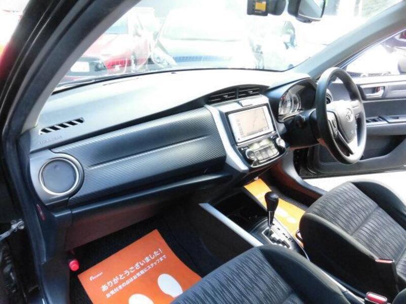 COROLLA FIELDER