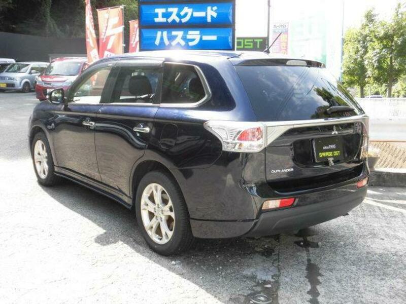 OUTLANDER
