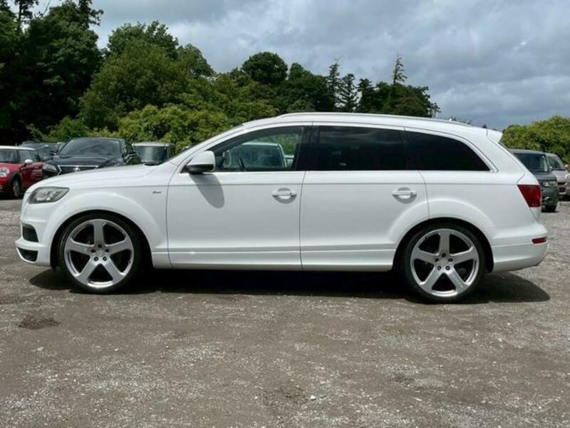 Q7