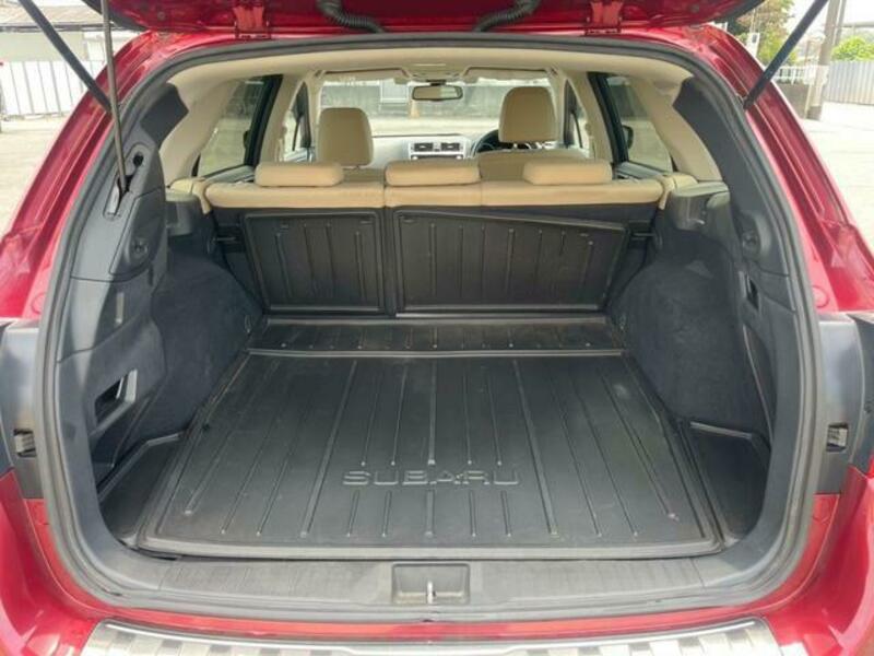 LEGACY OUTBACK