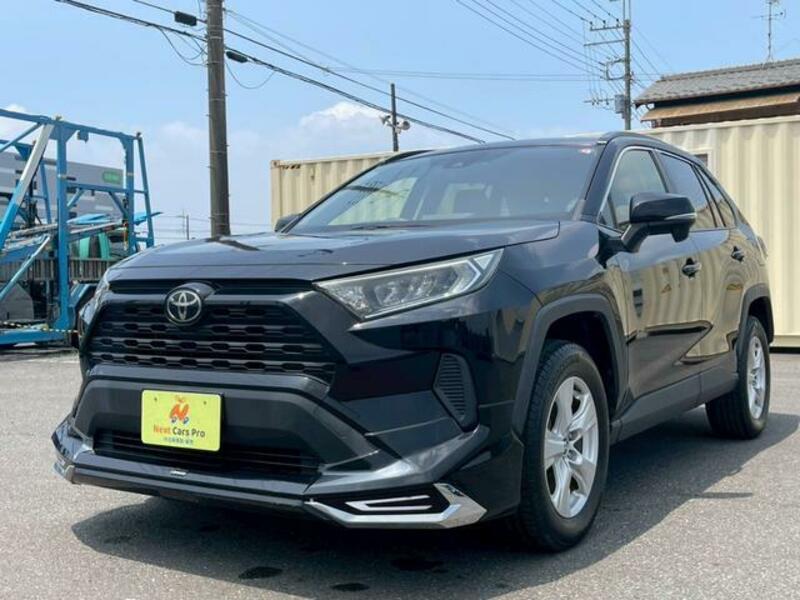 TOYOTA RAV4