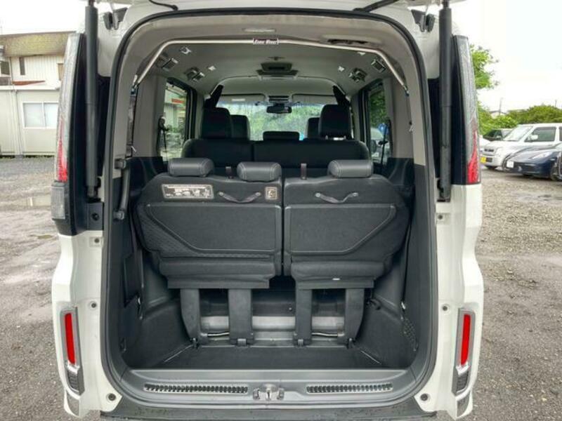 STEPWAGON SPADA