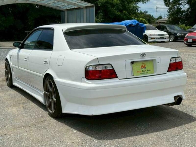 CHASER