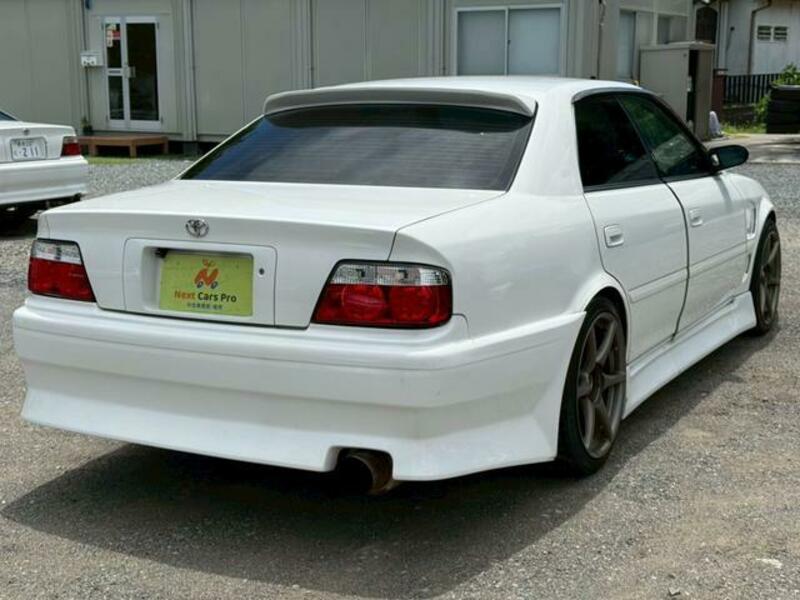 CHASER
