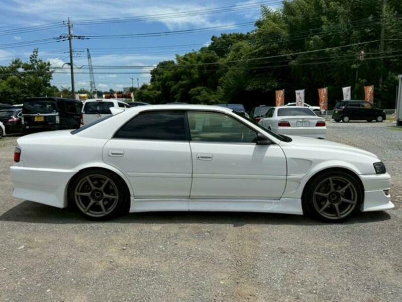 CHASER