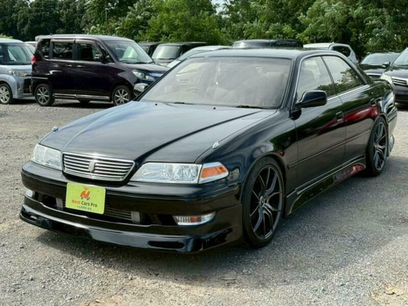 TOYOTA MARK II