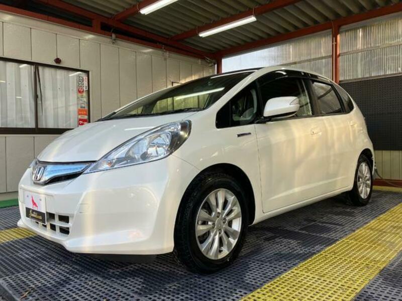 FIT HYBRID