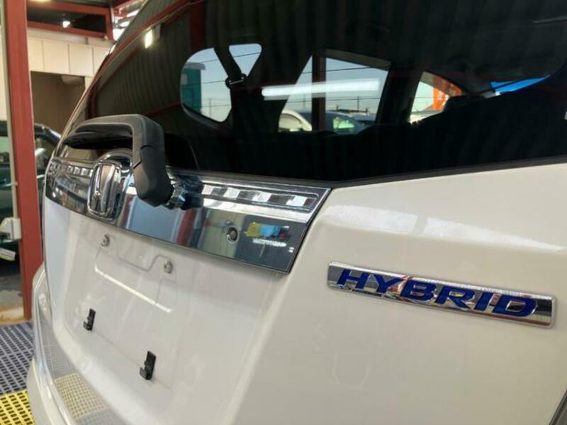 FIT HYBRID