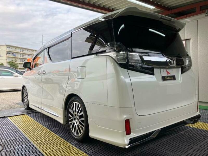 VELLFIRE
