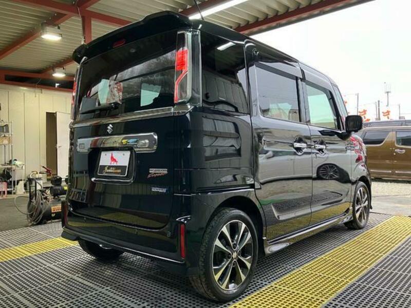 SPACIA CUSTOM