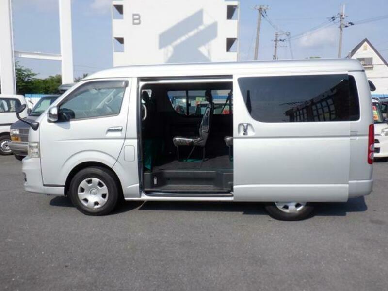 HIACE WAGON