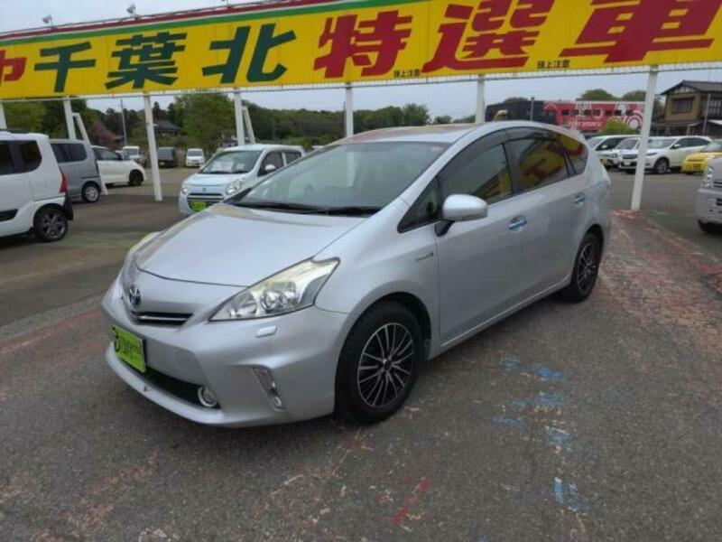 PRIUS ALPHA