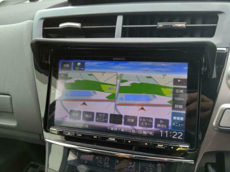 PRIUS ALPHA