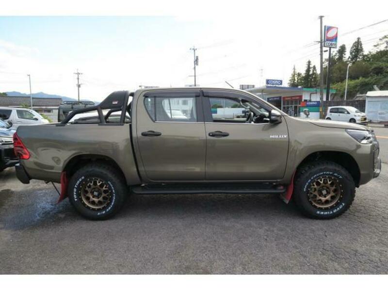 HILUX