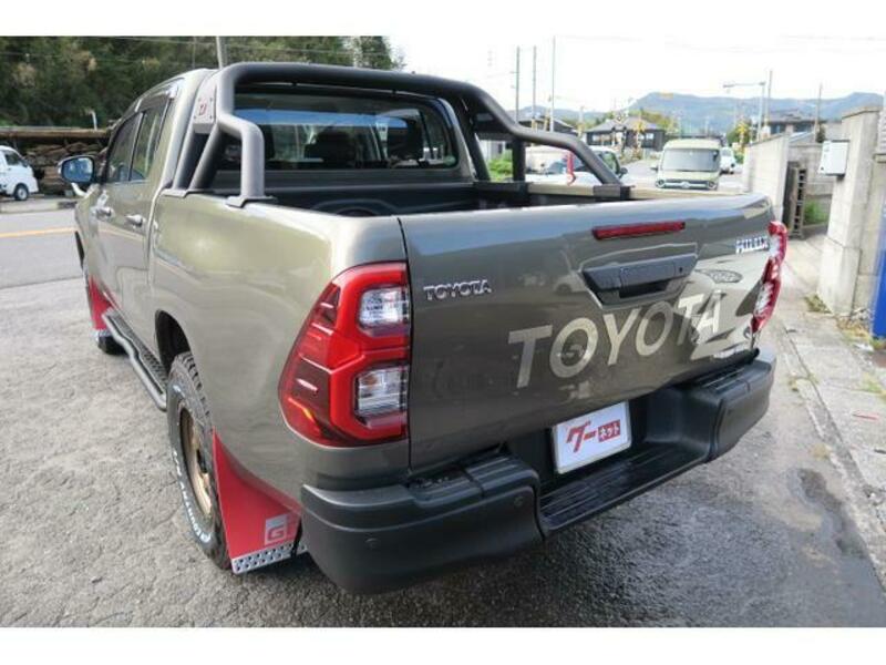 HILUX