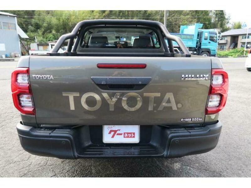 HILUX