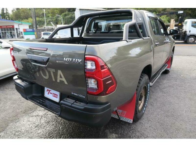 HILUX