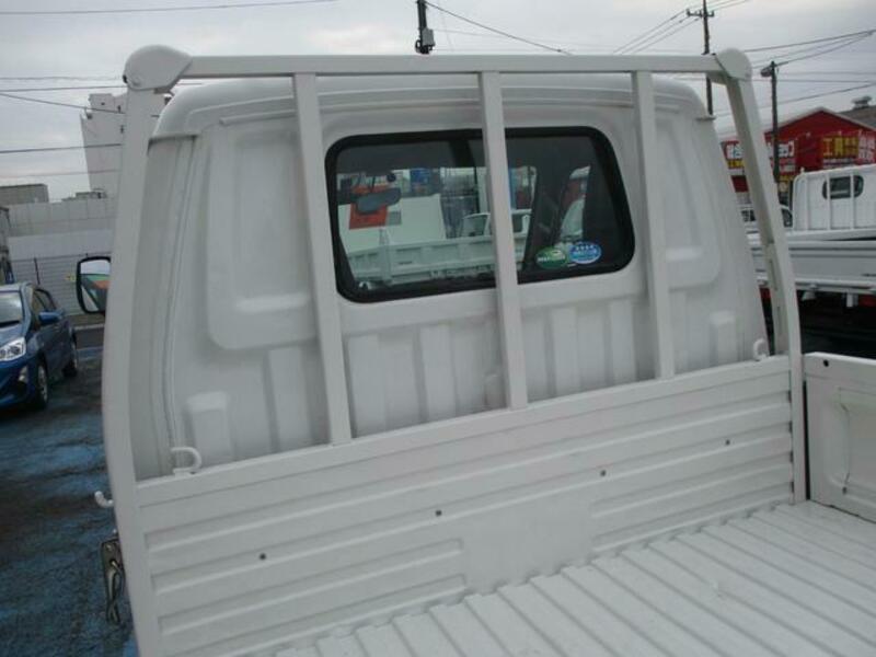 BONGO TRUCK