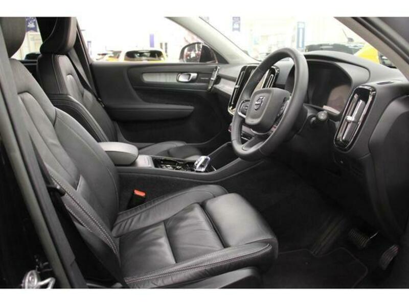 XC40