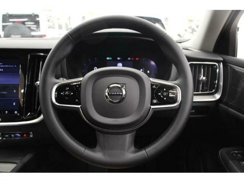 V60