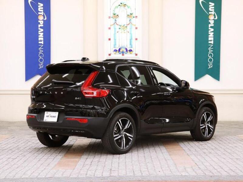 XC40