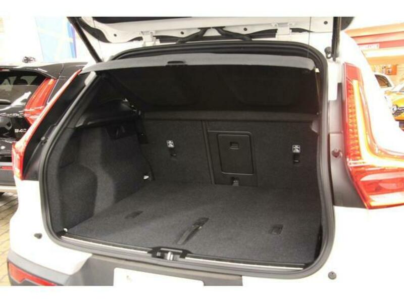 XC40