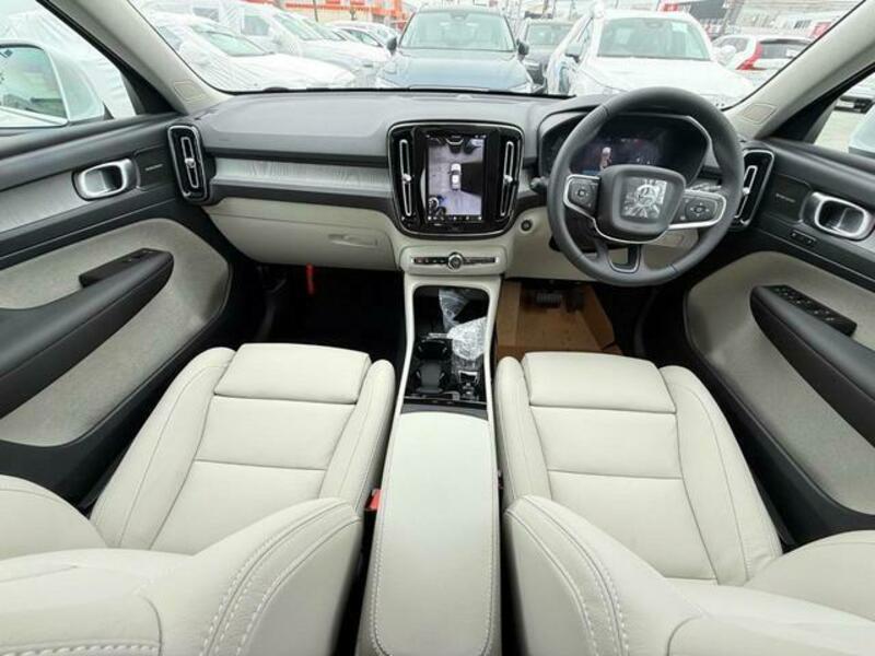 XC40