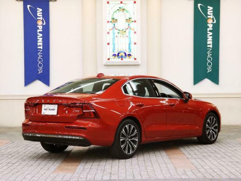 S60