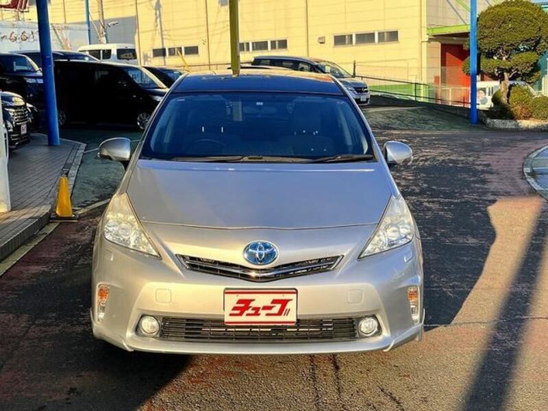 PRIUS ALPHA