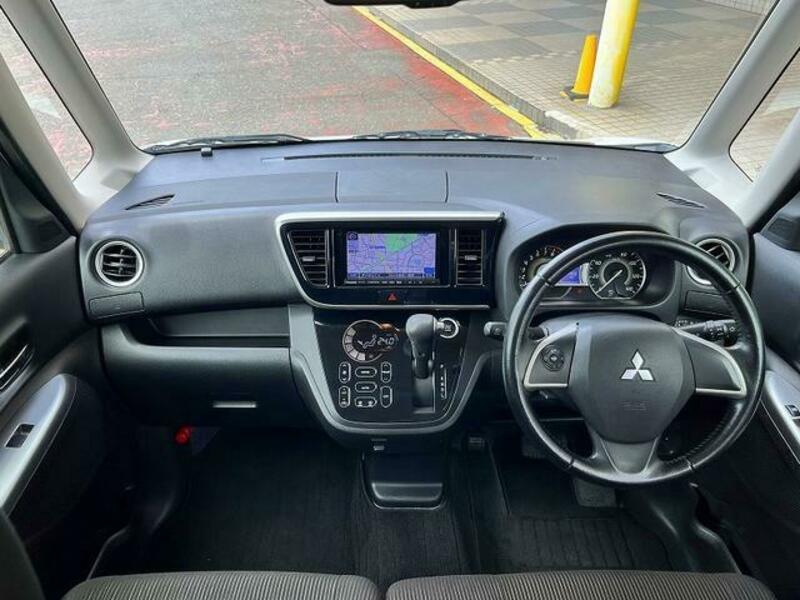 EK SPACE CUSTOM