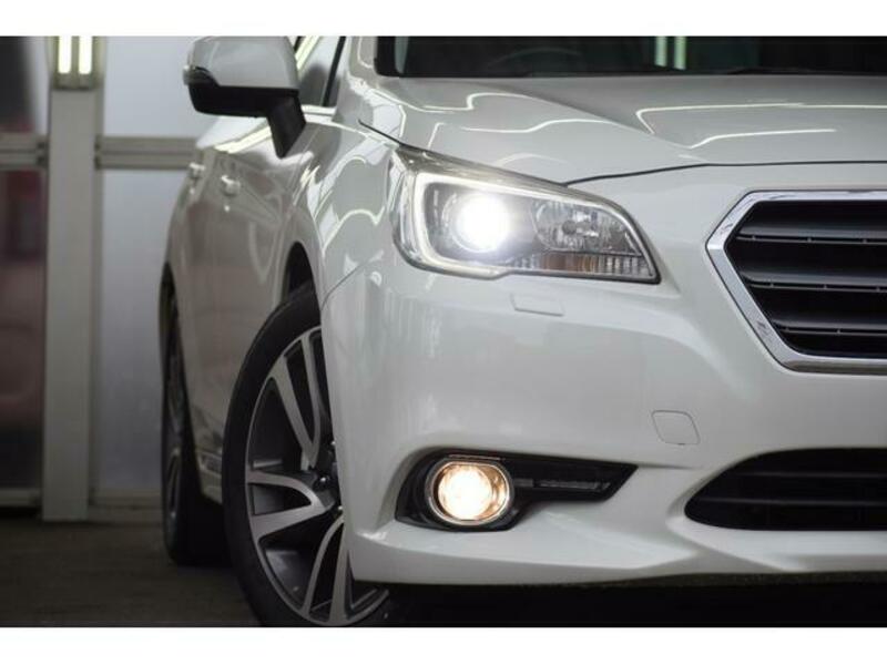 LEGACY B4