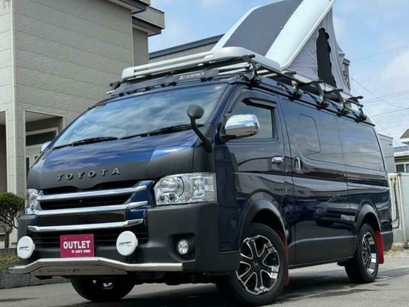 TOYOTA HIACE WAGON