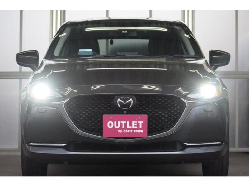 MAZDA2