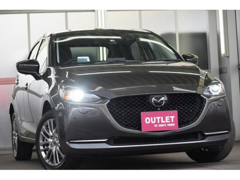 MAZDA2