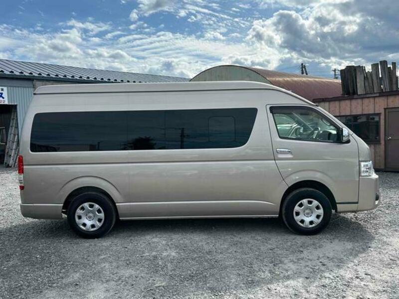 HIACE WAGON