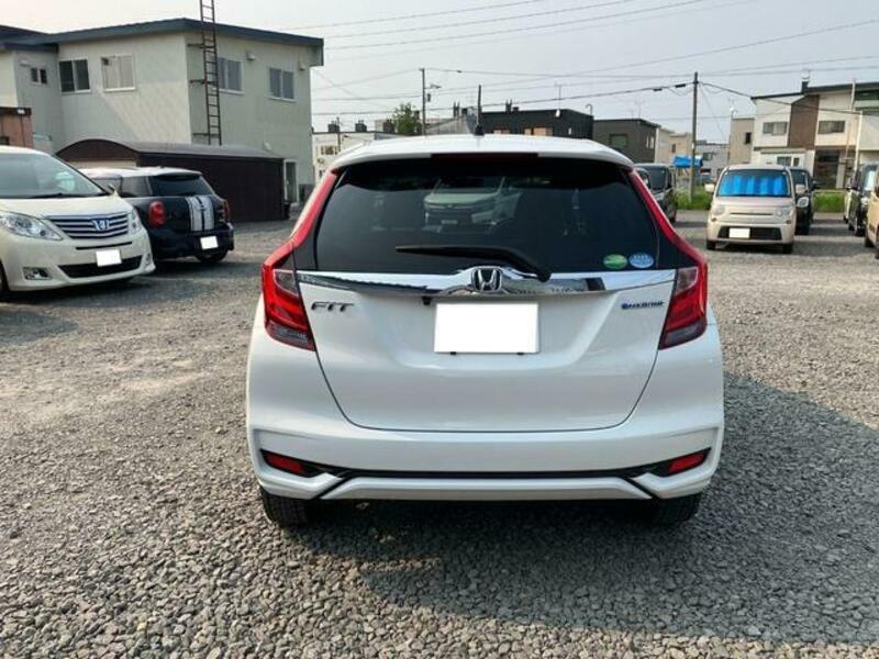 FIT HYBRID