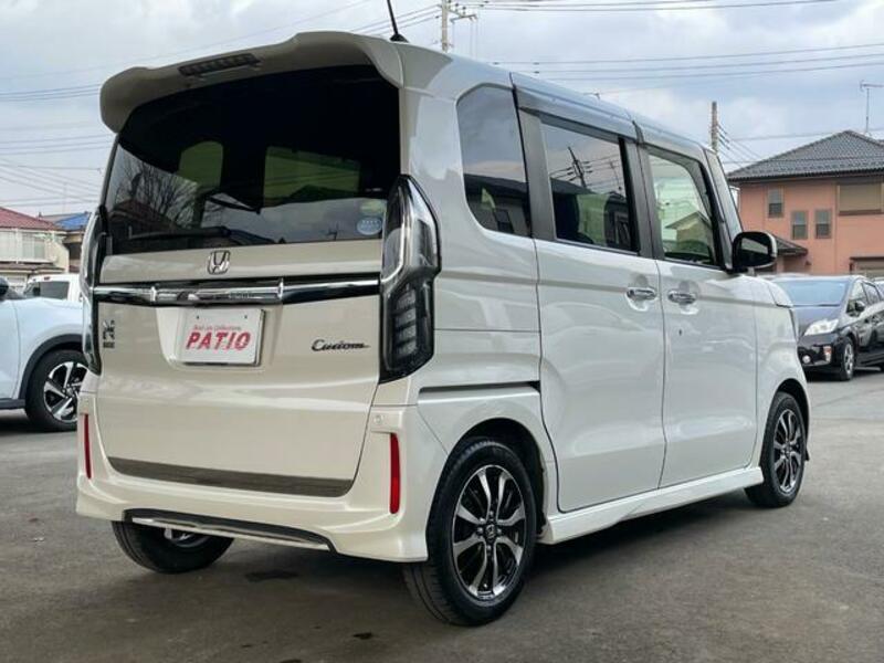 N BOX CUSTOM