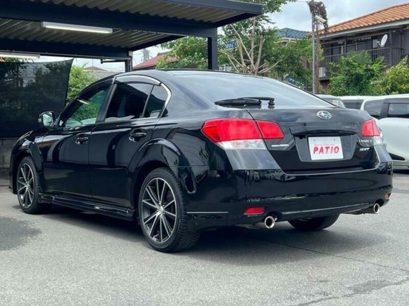 LEGACY B4