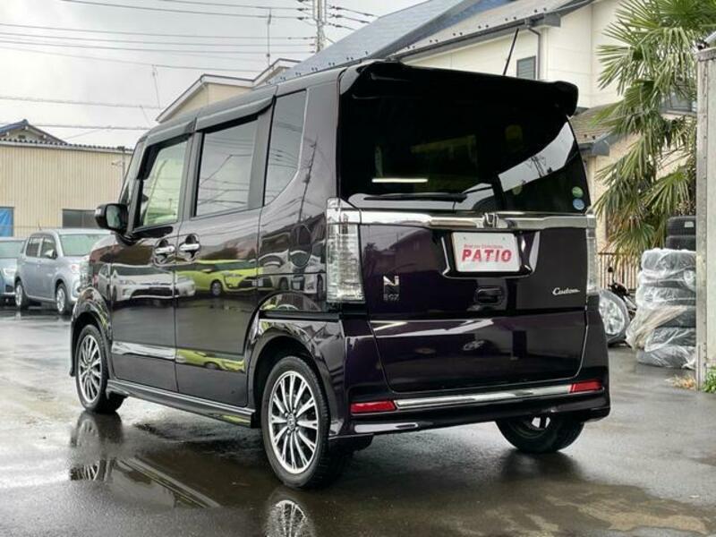 N BOX CUSTOM