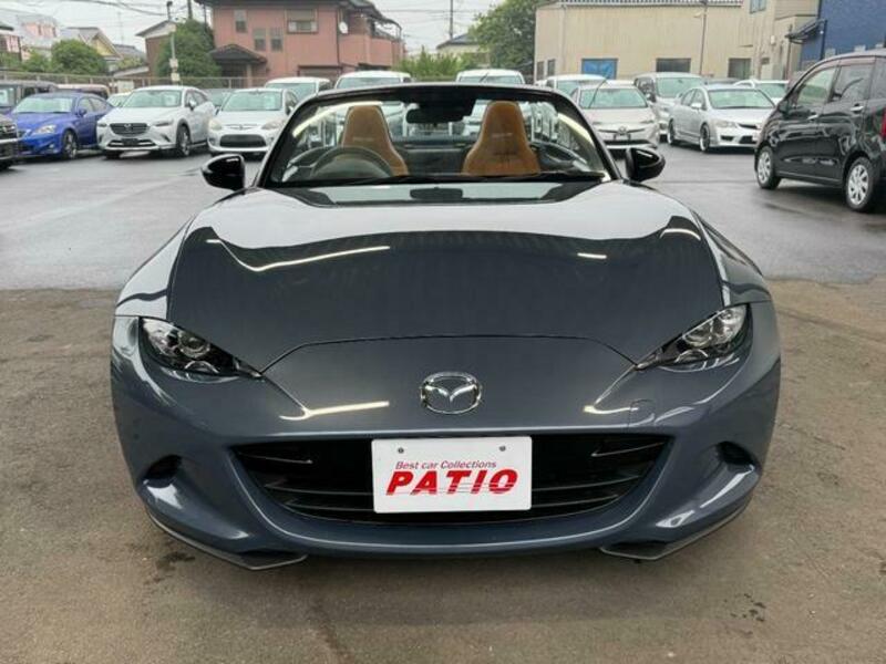ROADSTER
