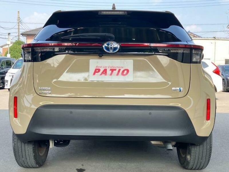 YARIS CROSS