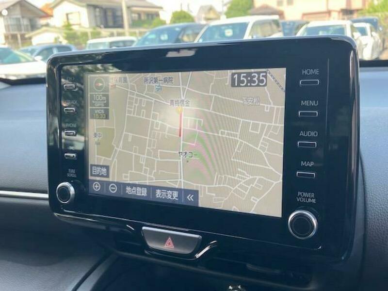YARIS CROSS