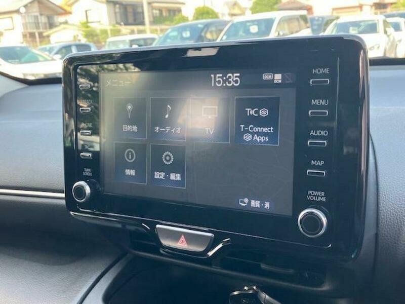 YARIS CROSS