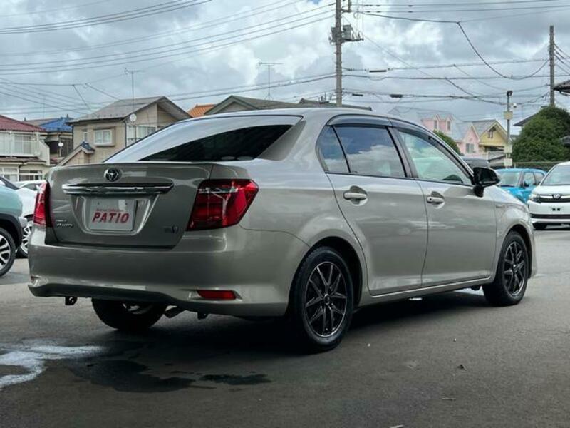COROLLA AXIO