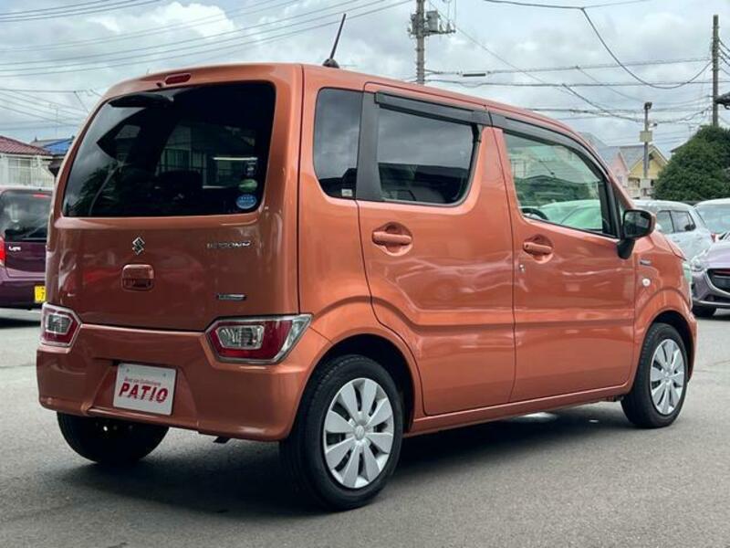WAGON R