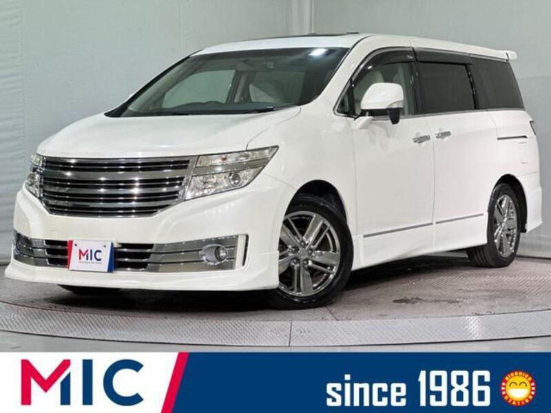 NISSAN ELGRAND
