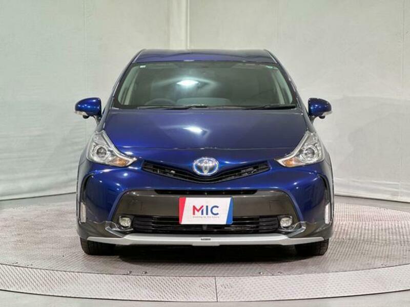 PRIUS ALPHA