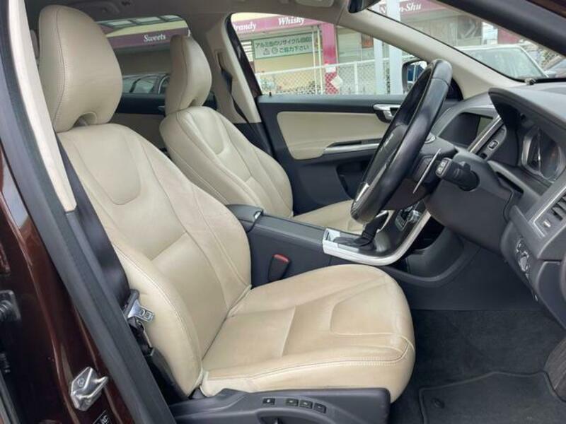 XC60