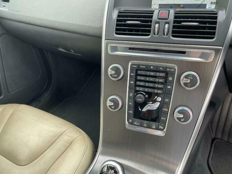 XC60