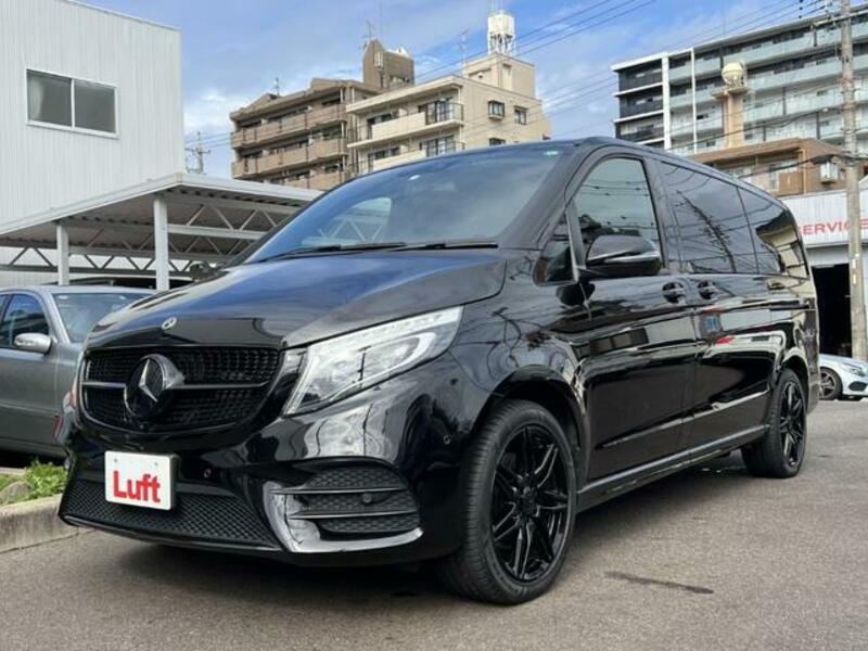 MERCEDES-BENZ V-CLASS